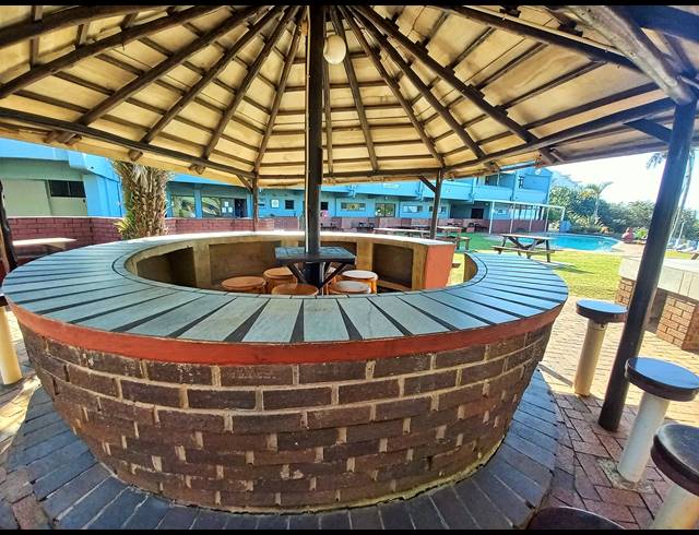 2 BEDROOM APARTMENT FOR SALE IN MANABA BEACH